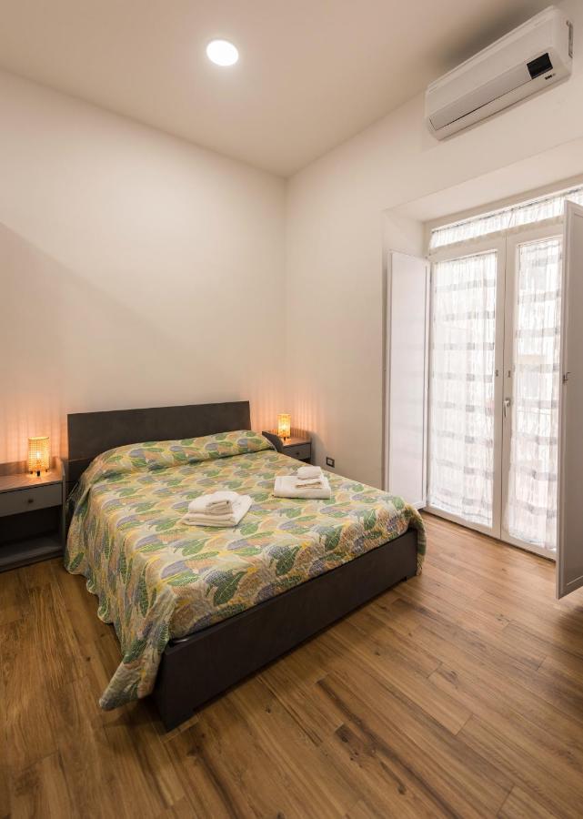 Apartamento Dimora Francesca Salerno Exterior foto